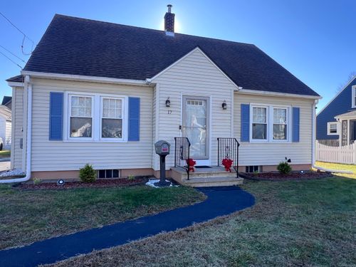 17 Francis Ave, Enfield, CT, 06082-2410 | Card Image