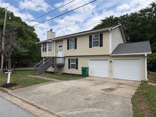 1990 Lown Farm Lane, Lithonia, GA, 30058 | Card Image