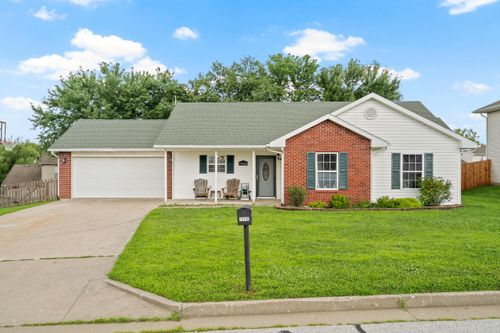 19406 Stacey Ct, BOONVILLE, MO, 65233-3537 | Card Image