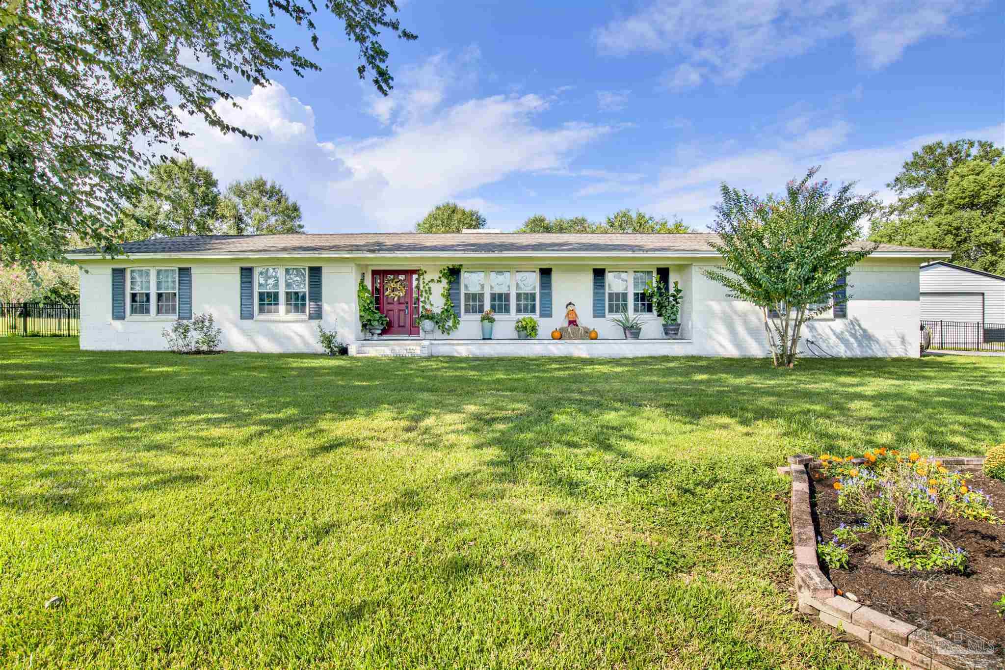 Deerfield Dr, Pensacola, FL 32526