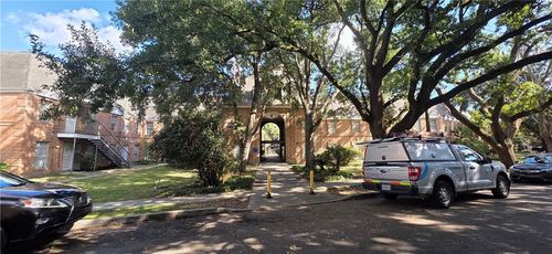 3100 Rue Parc Fontaine, New Orleans, LA, 70131-6950 | Card Image