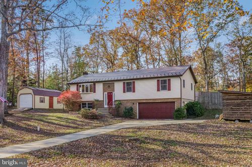 22397 Armstrong Dr, LEONARDTOWN, MD, 20650-2614 | Card Image