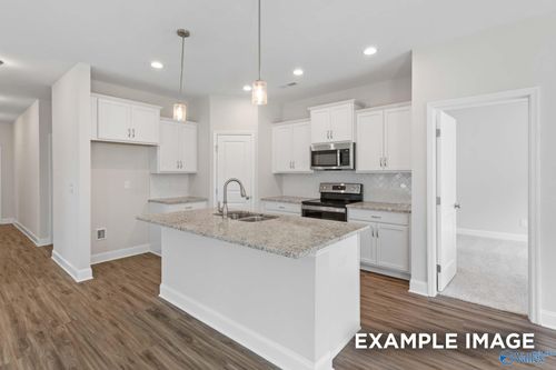 161 Heritage Lakes Blvd, New Market, AL, 35761-6609 | Card Image