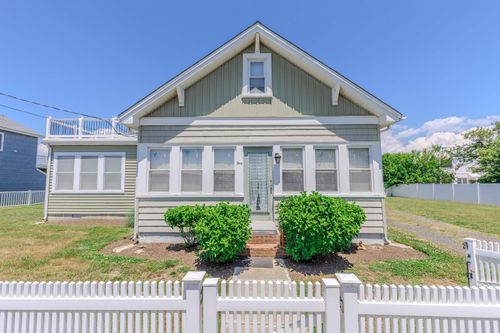 1 Englewood Rd, CAPE MAY, NJ, 08204-2114 | Card Image