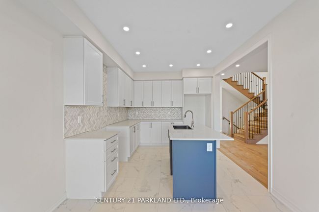 1352 Davis Loop, House other with 3 bedrooms, 3 bathrooms and 1 parking in Lefroy ON | Image 21