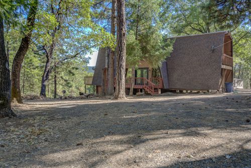 29297 Johnson Ranch Road, Round Mountain, CA, 96084 | Card Image