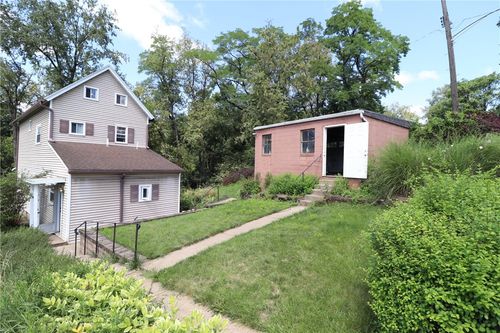1303 Hancock St, Braddock, PA, 15104-2925 | Card Image