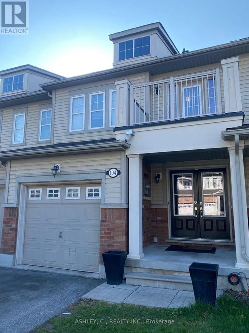 104 James Govan Drive, Whitby (Port Whitby), ON, L1N0J7 | Card Image