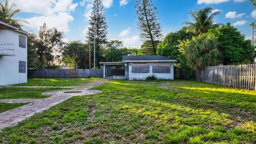 122 Sw 8th Ave, Delray Beach, FL, 33444-2546 | Card Image