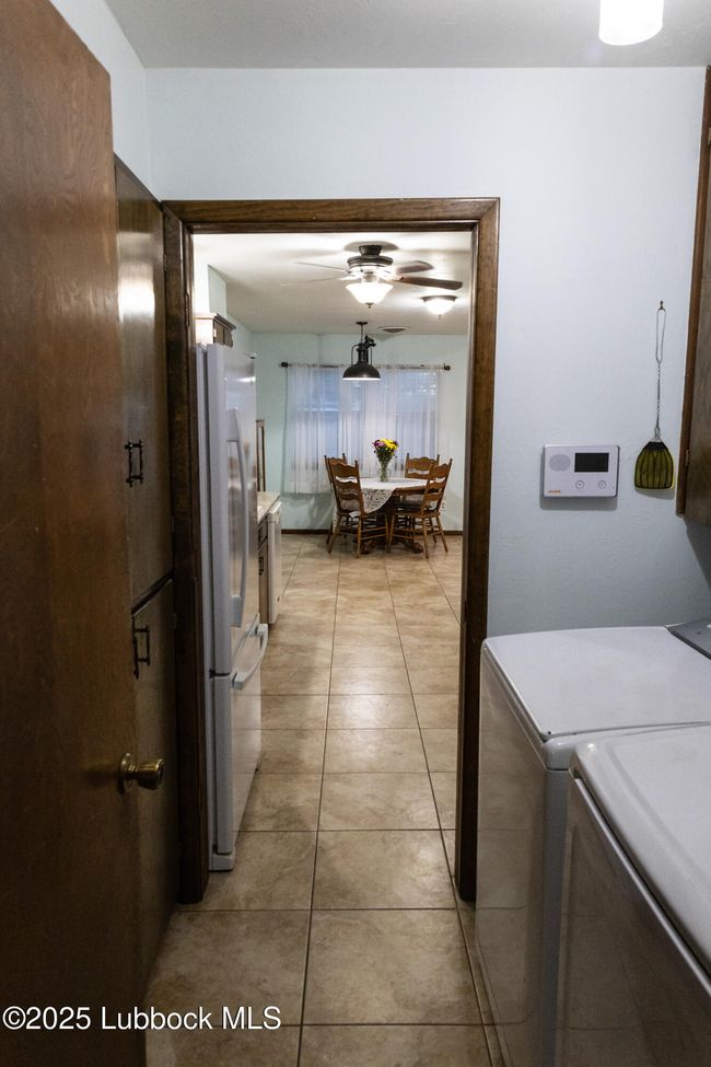 2512 Holliday St, House other with 3 bedrooms, 2 bathrooms and null parking in Plainview TX | Image 11