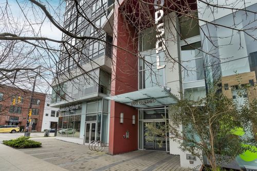 1604-1775 Quebec Street, Vancouver, BC, V5T0E3 | Card Image
