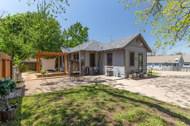 1501 S Austin St, House other with 2 bedrooms, 2 bathrooms and 2 parking in Brenham TX | Image 26
