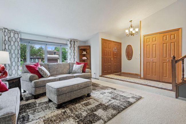4910 Upper 148 Th Ct, House other with 3 bedrooms, 3 bathrooms and null parking in Apple Valley MN | Image 19