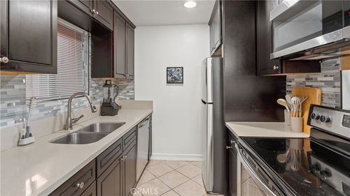 unit-218-2507 E 15th St, Long Beach, CA, 90804-1474 | Card Image