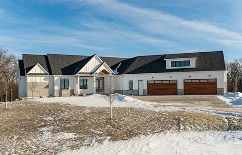 4868 Royal Oaks Cir Sw, Rochester, MN, 55902-5526 | Card Image