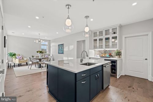 402-600 Second St, ALEXANDRIA, VA, 22314-1499 | Card Image