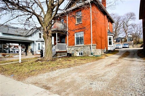 223 Water St N, Cambridge, ON, N1R3B9 | Card Image