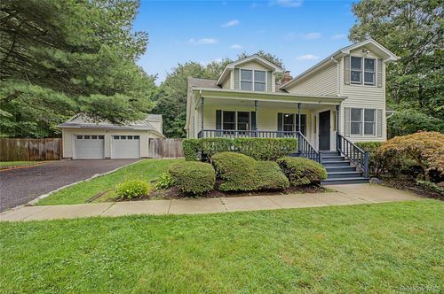 87 Daly Rd, E Northport, NY, 11731-6307 | Card Image