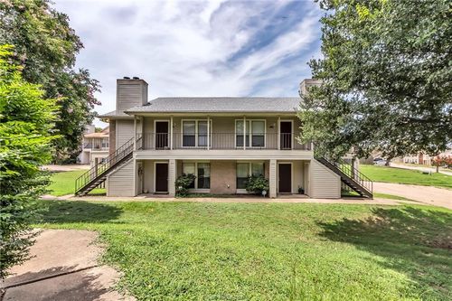 c-400 Fall Cir, College Station, TX, 77840-7871 | Card Image