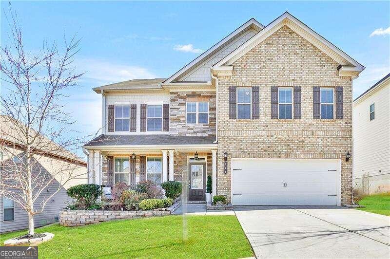 Lance View Ln, Lawrenceville, GA 30045