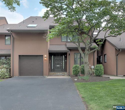 69 Cummings Cir, West Orange, NJ, 07052-2268 | Card Image