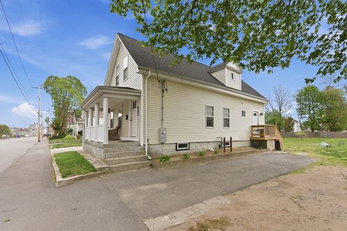 31 Wilbur St, Taunton, MA, 02780-1942 | Card Image