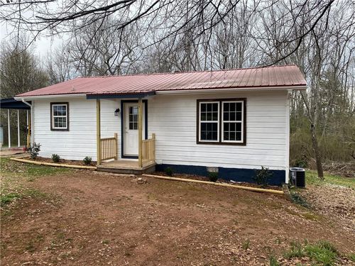 2629 Carl Dr, GAinesville, GA, 30506-1161 | Card Image