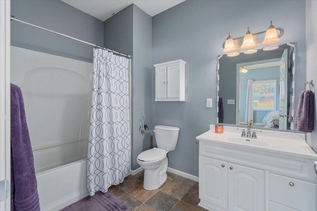 14-Bedroom 1 Bathroom.jpg | Image 14