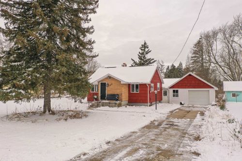 3209 Hospers St, Grand Blanc, MI, 48439-8137 | Card Image