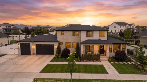 10942 S Lees Dream Dr, South Jordan, UT, 84095-8700 | Card Image