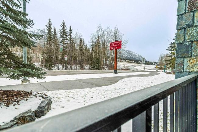 101 - 1818 Mountain Avenue, Home with 2 bedrooms, 2 bathrooms and 1 parking in Canmore AB | Image 10