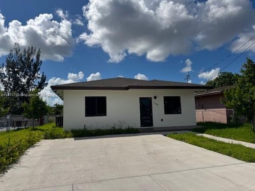 15167 Railroad Dr, Miami Gardens, FL, 33054-2951 | Card Image