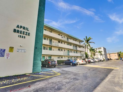 302-1333 E Hallandale Beach Blvd, Hallandale Beach, FL, 33009-4625 | Card Image