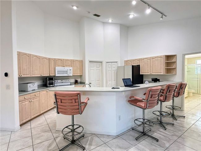 51 Joy Haven Dr, House other with 3 bedrooms, 2 bathrooms and null parking in SEBASTIAN FL | Image 11
