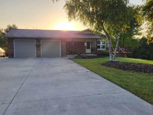 9396 Boltonville Road, Farmington, WI, 53040 | Card Image