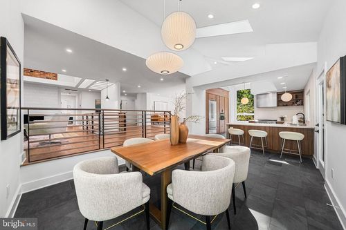 3800 Lakeview Ter, FALLS CHURCH, VA, 22041-1313 | Card Image