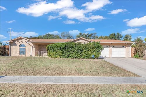 608 Allen St, Copperas Cove, TX, 76522-3148 | Card Image