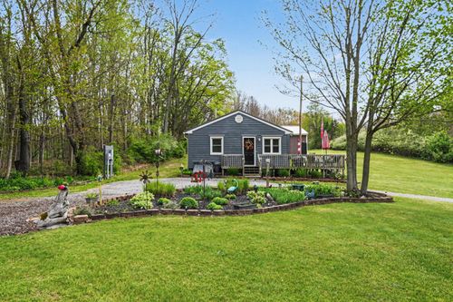 56751 Dailey Rd, Dowagiac, MI, 49047-9718 | Card Image