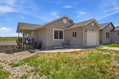 910 Heritage Dr, Spearfish, SD, 57783-9107 | Card Image