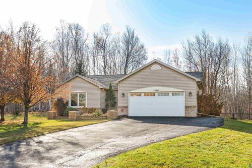 5256 Falcon Dr, Hermantown, MN, 55811 | Card Image