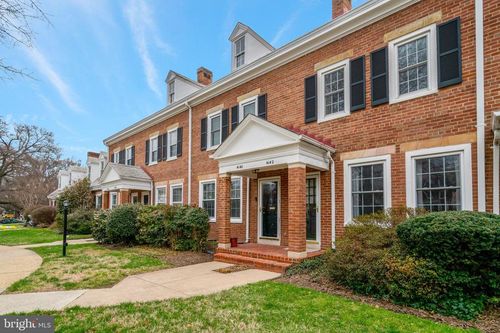 4142 36th St S, ARLINGTON, VA, 22206-1806 | Card Image