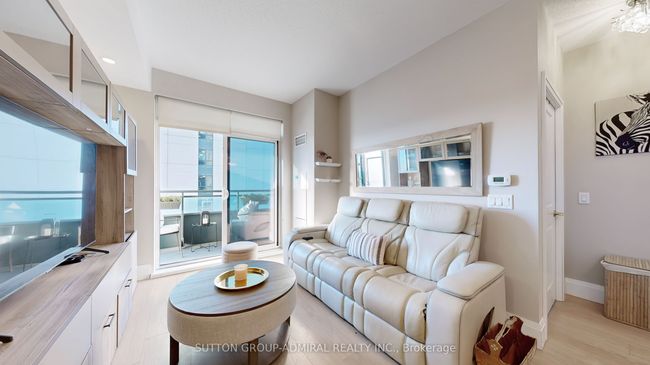 812 - 7890 Bathurst St, Condo with 1 bedrooms, 1 bathrooms and 1 parking in Thornhill ON | Image 14