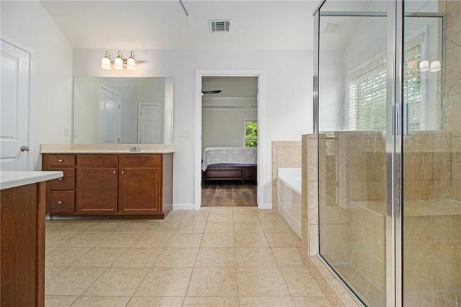 218 3 Rd Ave, House other with 5 bedrooms, 3 bathrooms and 2 parking in Avondale estates GA | Image 22