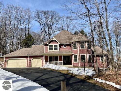 10057 E Leeward Shores Dr, Traverse City, MI, 49684-6818 | Card Image