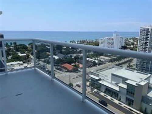 apt-18j-3015 N Ocean Blvd, Fort Lauderdale, FL, 33308-7333 | Card Image
