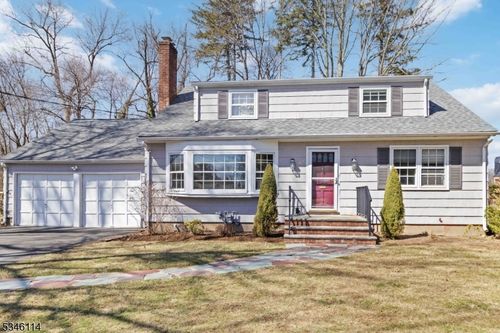 43 Crescent Dr, Morristown, NJ, 07960-6937 | Card Image