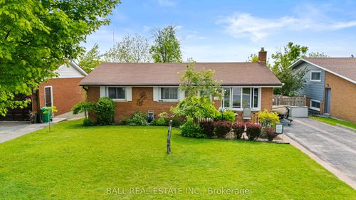 171 Herbert St, Peterborough, ON, K9H6J1 | Card Image