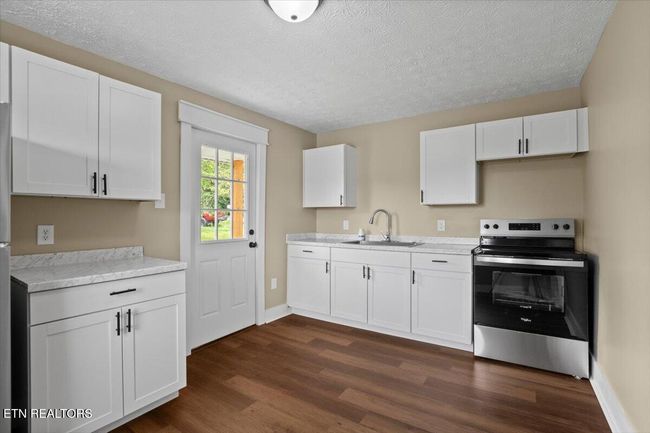 715 E Kentucky Ave, House other with 2 bedrooms, 1 bathrooms and null parking in La Follette TN | Image 10