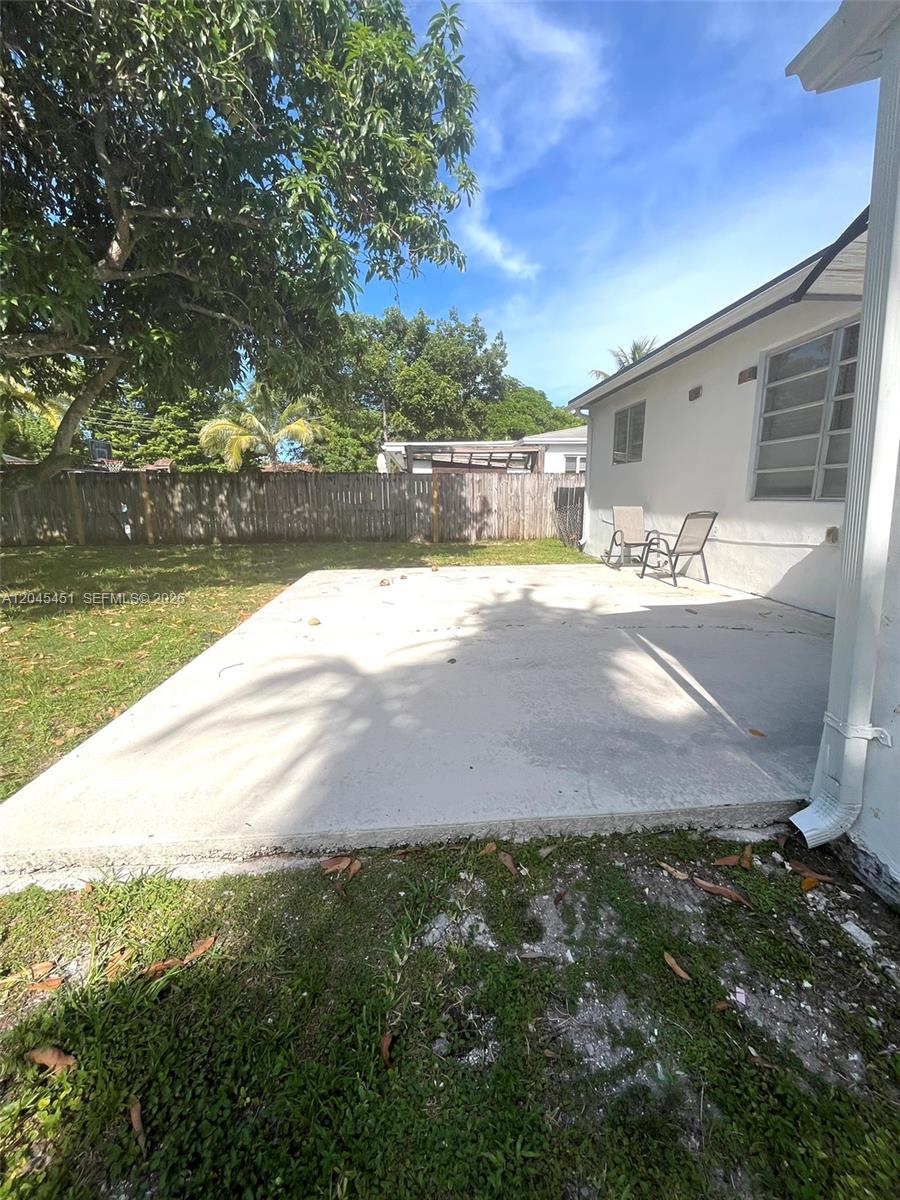 Residential in North Miami Beach 3