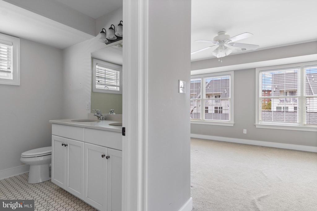 Residential in KENNETT SQUARE 2